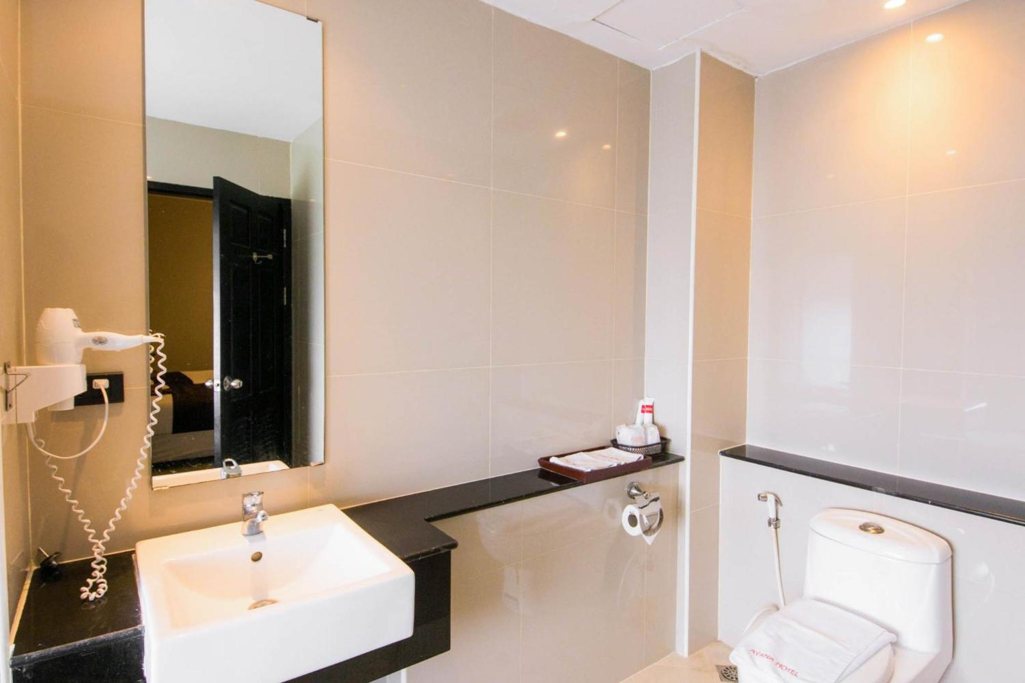 בנגקוק C Hotel Bangna מראה חיצוני תמונה